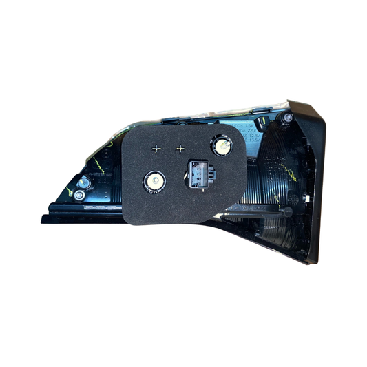 Piloto interior izquierdo Volkswagen Taos – Luz trasera original OEM